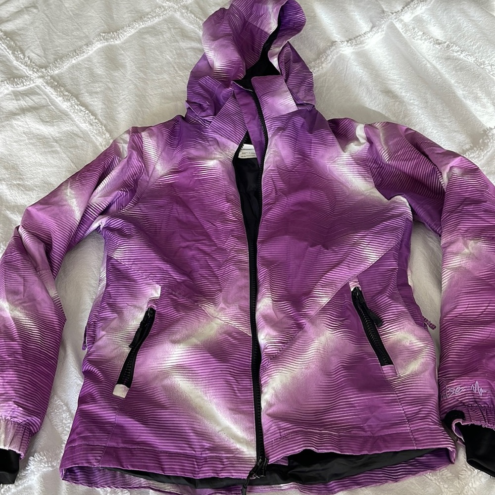 Girls ski/snowboard jacket- Pulse- size Large (14/16)